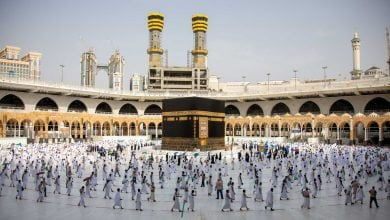 صورة 50 لغة عالمية في المسجد. تواصل المملكة العربية السعودية تطوير صناعة الضيافة