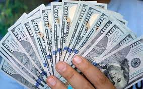 صورة سعر صرف الدولار اليوم في مصر ، الأربعاء 7 ديسمبر 2022 .. “التعويم المحتمل” يرتفع باللون الأخضر.